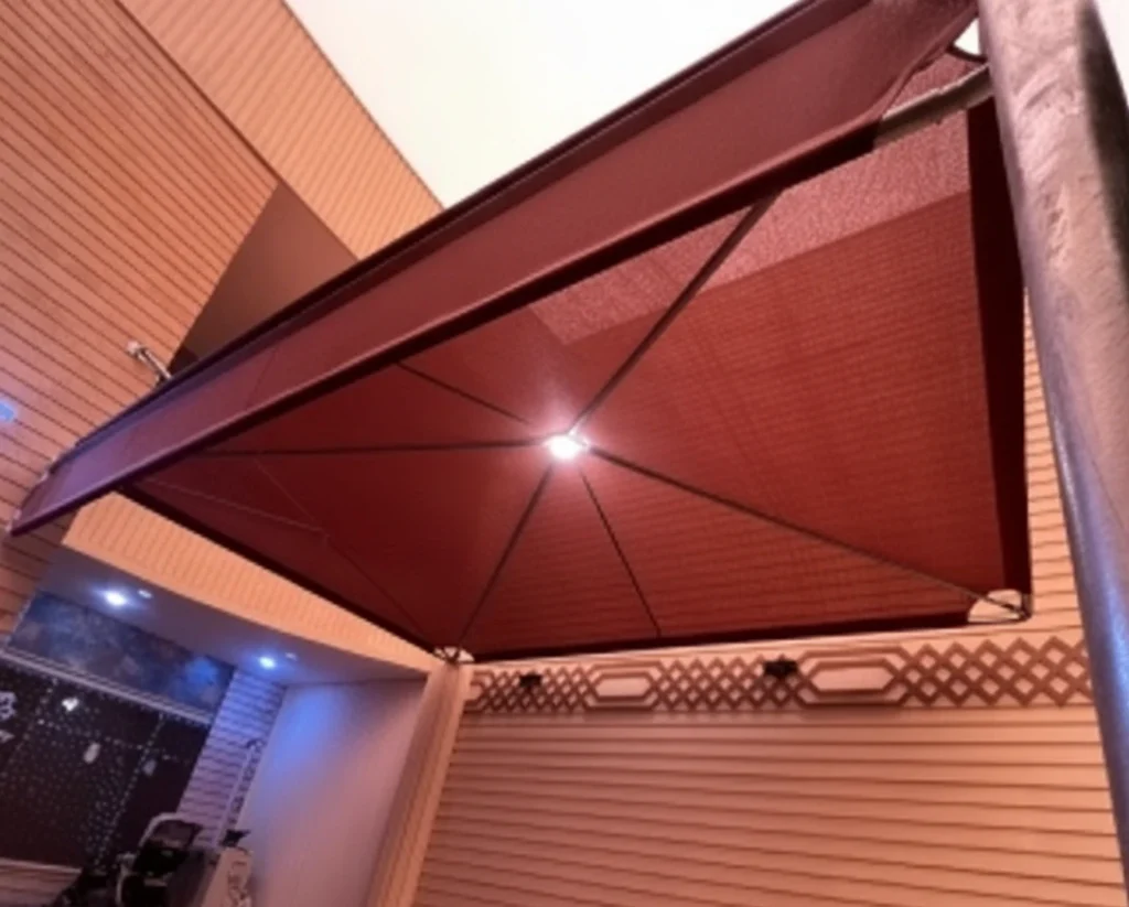 المظلات الهرمية - مواقف السيارات المظلات الهرمية - مواقف السيارات