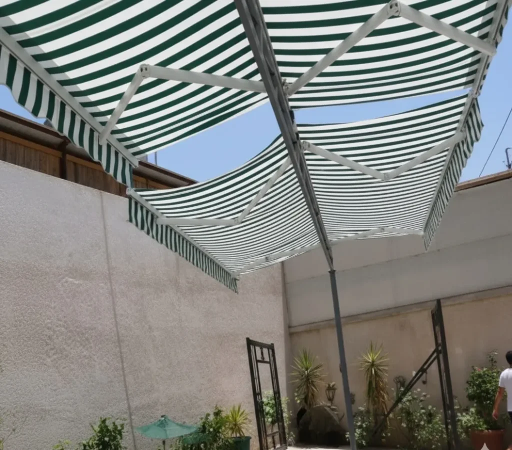 المظلات المفصلية - مداخل المباني